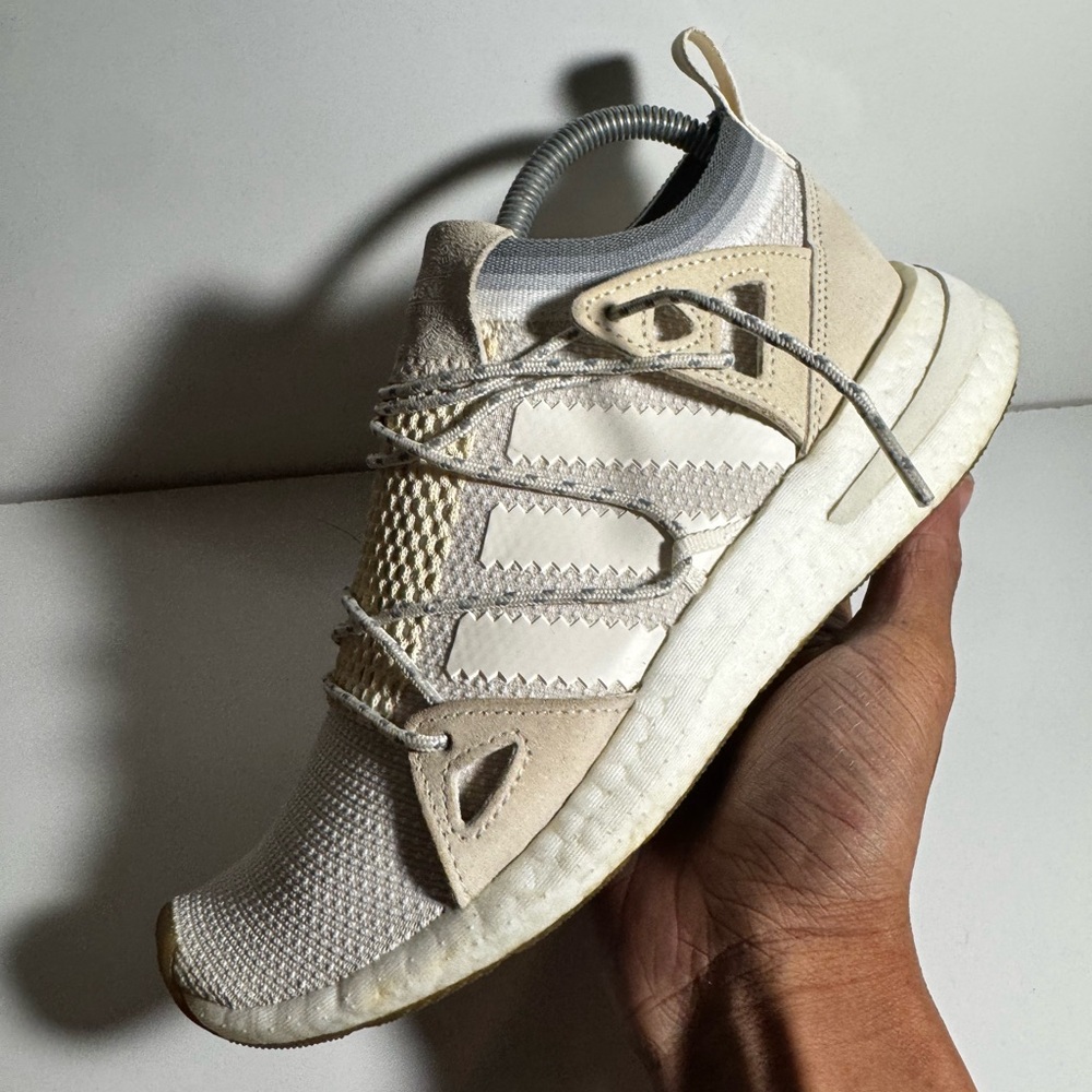 Adidas Arkyn “Chalk White” Women’s Size 7